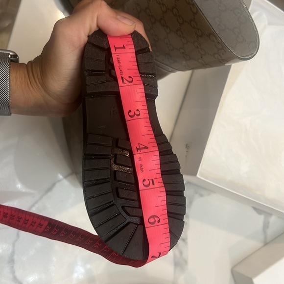 Gucci girls rain boots - Picture 7 of 7